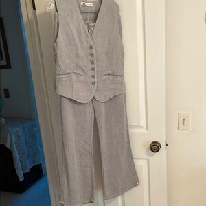 Grayish Women's Vest and Pants Set